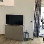 Beni Apartament *